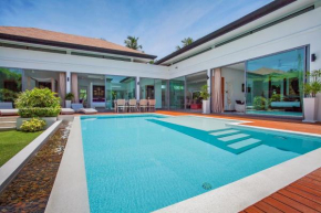 Elegant 4BR Salt Pool Villa Tangerine